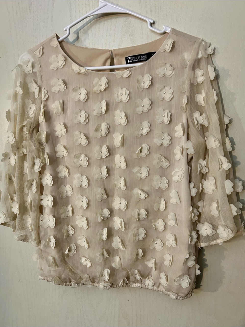 New York & Company 7th Avenue 3D Floral Appliqué Blouse Size S